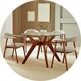 Dining room.