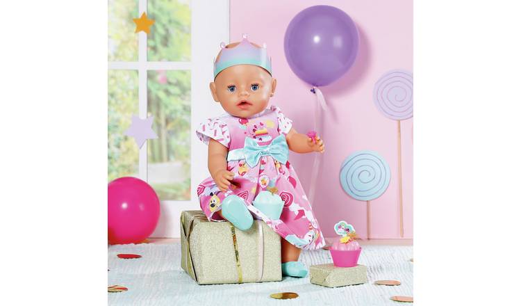 Baby born deluxe discount care and dress