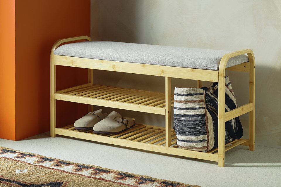 An ottoman bed in a bedroom.