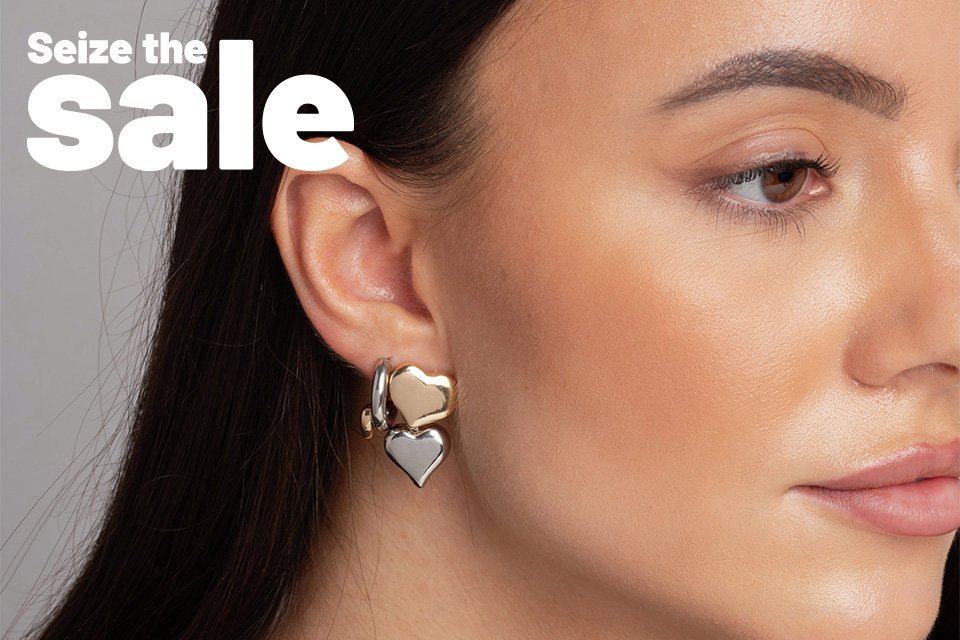 Seize the sale. Save up to 60% on selected jewellery & watches.