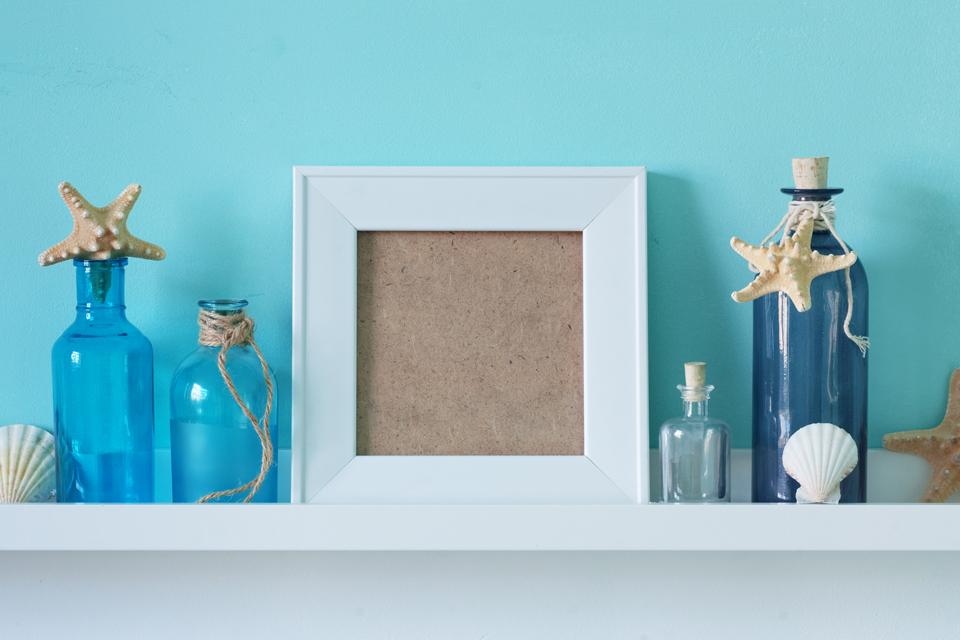 A blank picture frame.