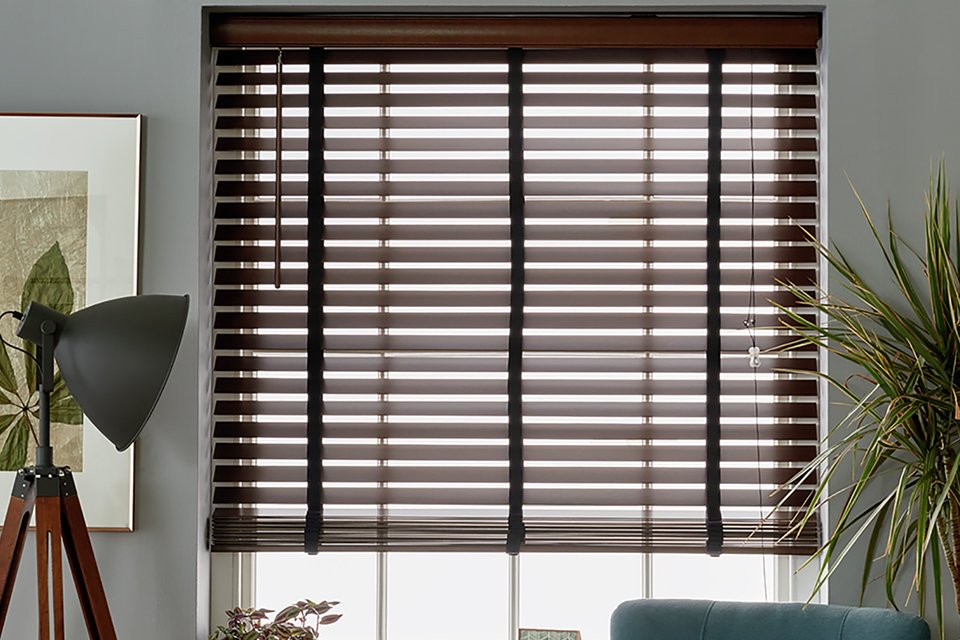Habitat Wooden Brown 50mm Slat Venetian Tape Blind - 60cm.