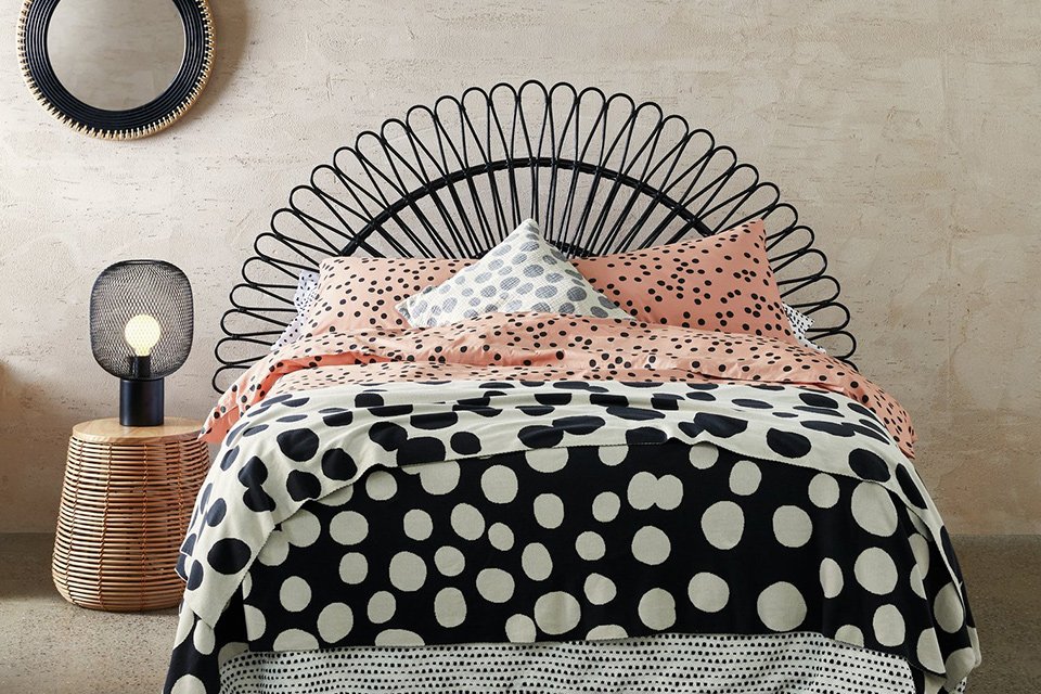 Habitat Merak Rattan Kingsize Headboard - Black.