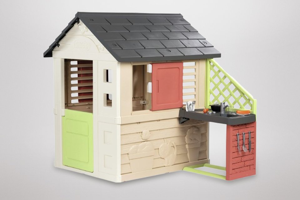 A SMOBY LIFE nature playhouse and kitchen.