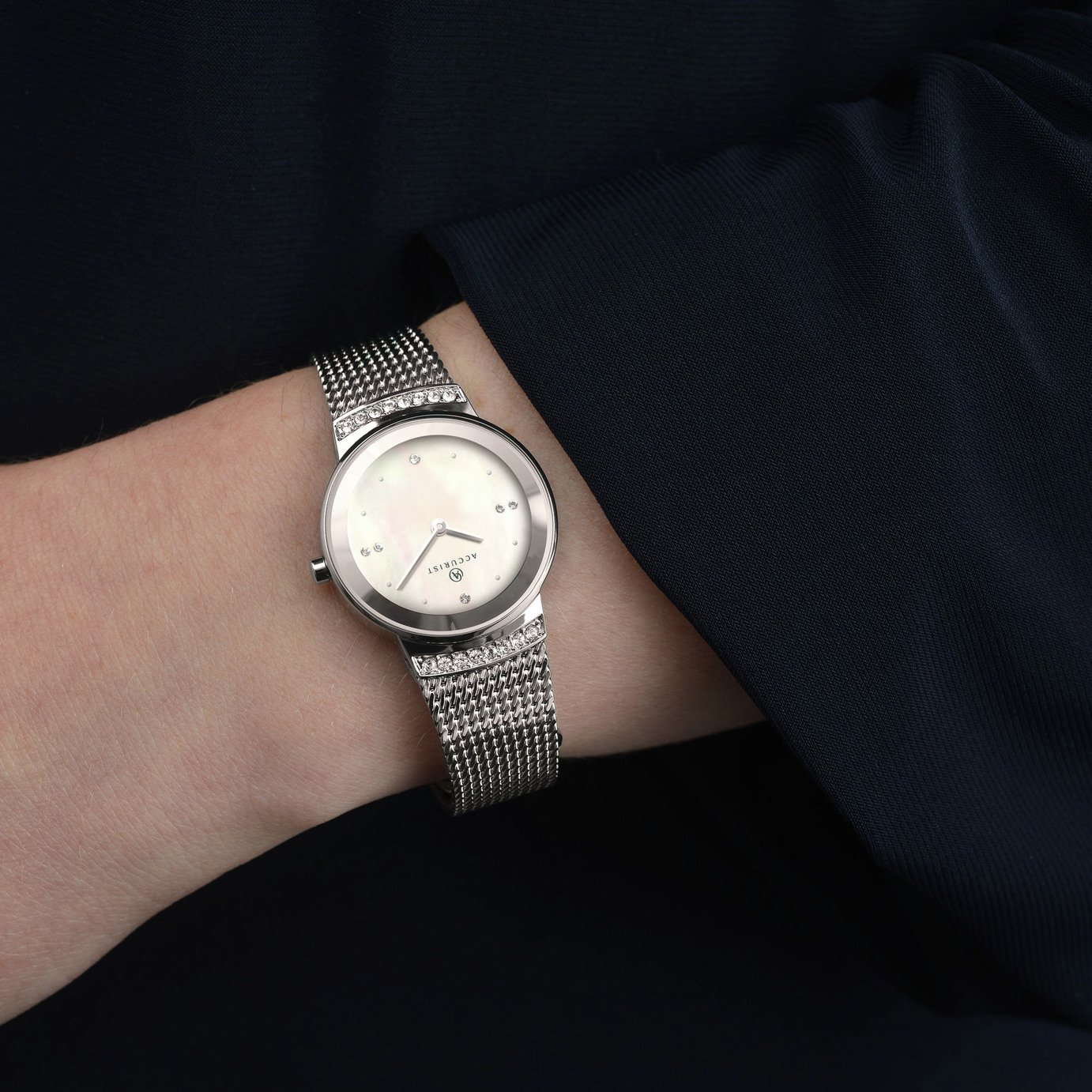 Accurist Ladies Silver Mesh Strap Watch Review