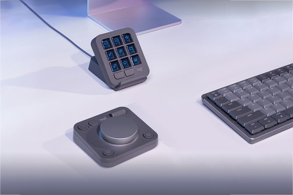 Logitech MX Creative Console.