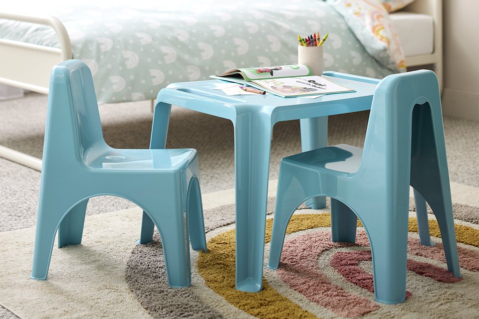 Ready for holiday adventures at home? Create a space they'll love this Summer.