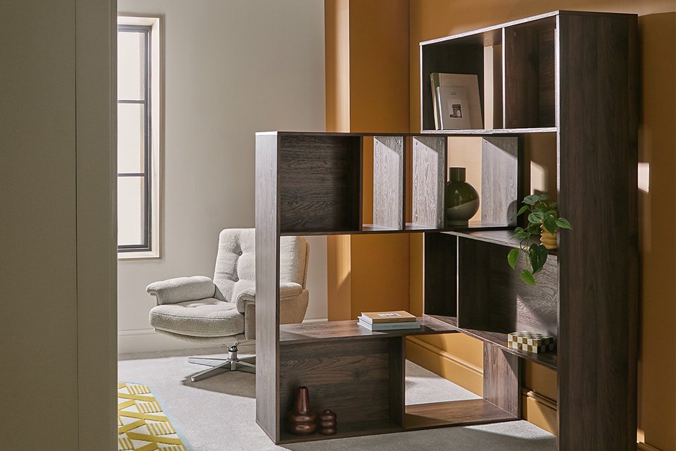 Habitat Atwood Extendable Shelving Unit - Walnut.