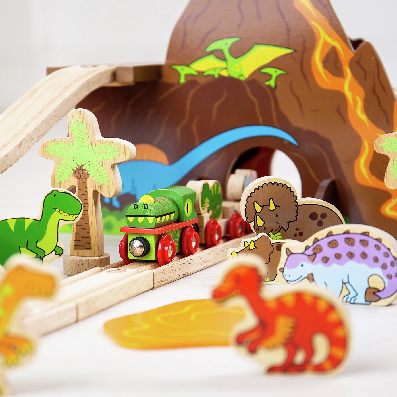 Bigjigs Rail Dinosaur Railway Set Review