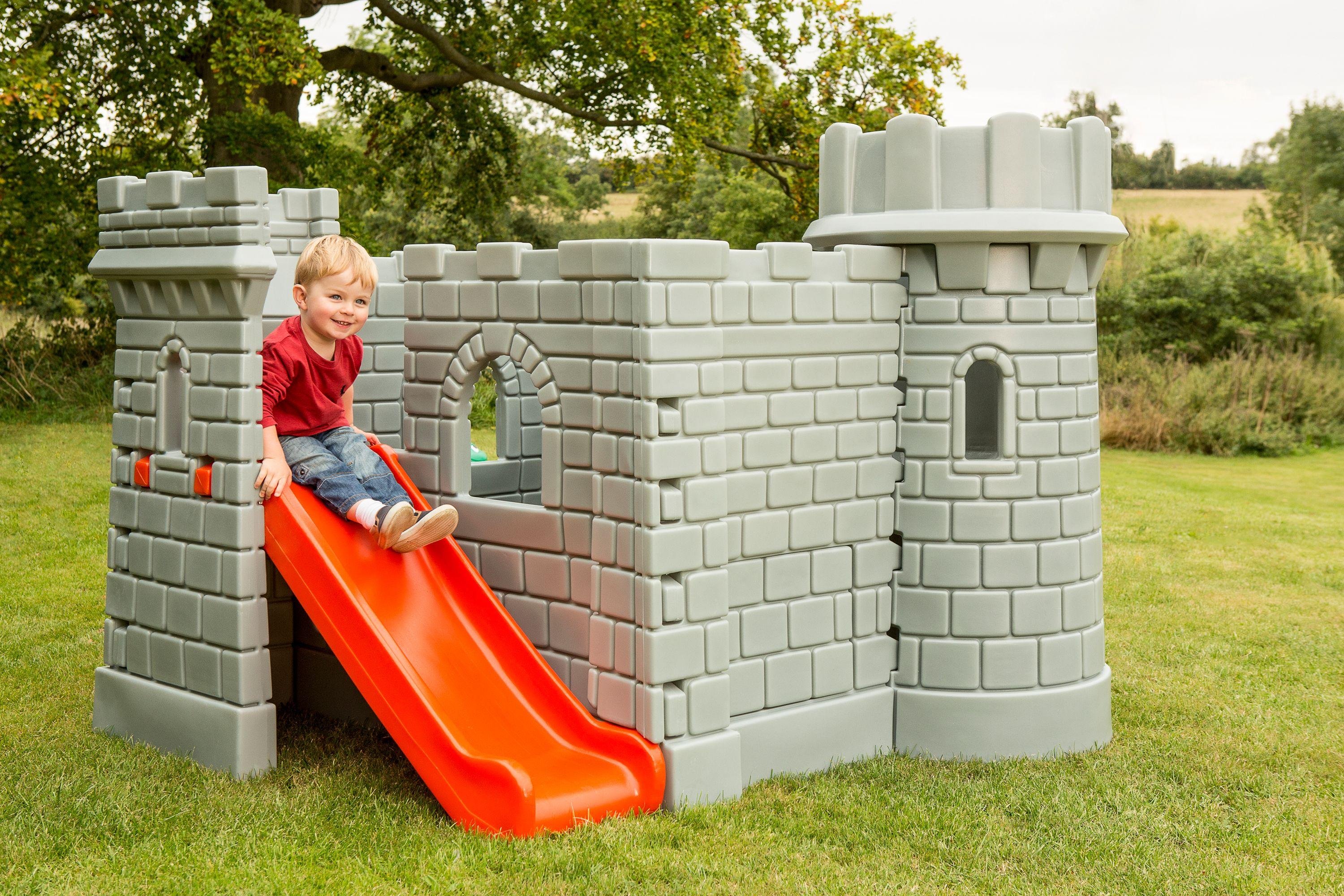 tikes cubby house