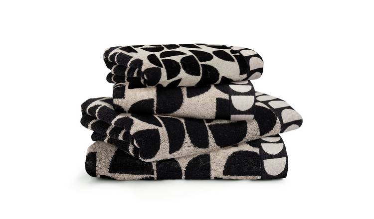 Buy Habitat Geo 4 Piece Towel Bale - Black & White