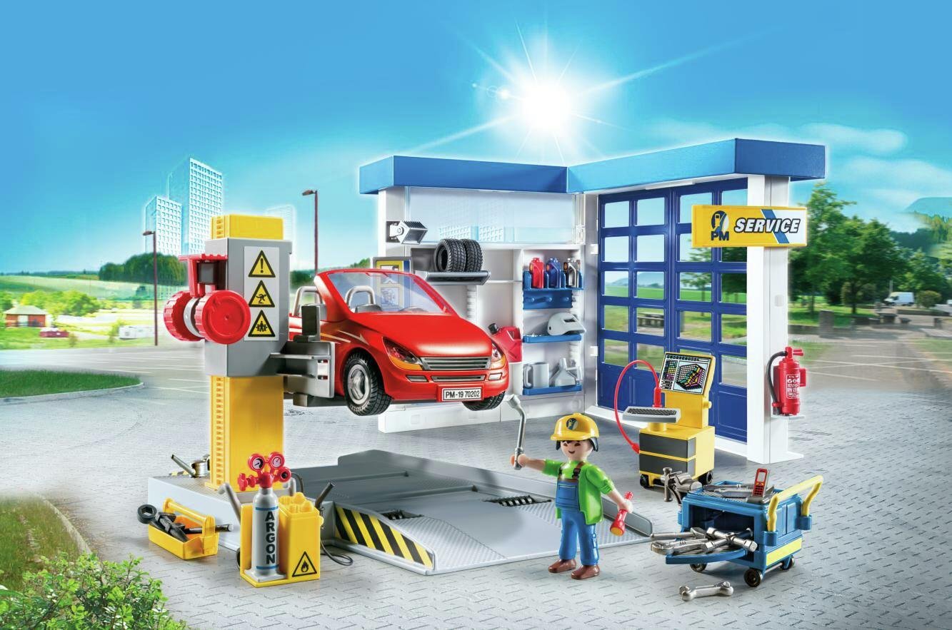 Playmobil 70202 City Life Repair Garage Review