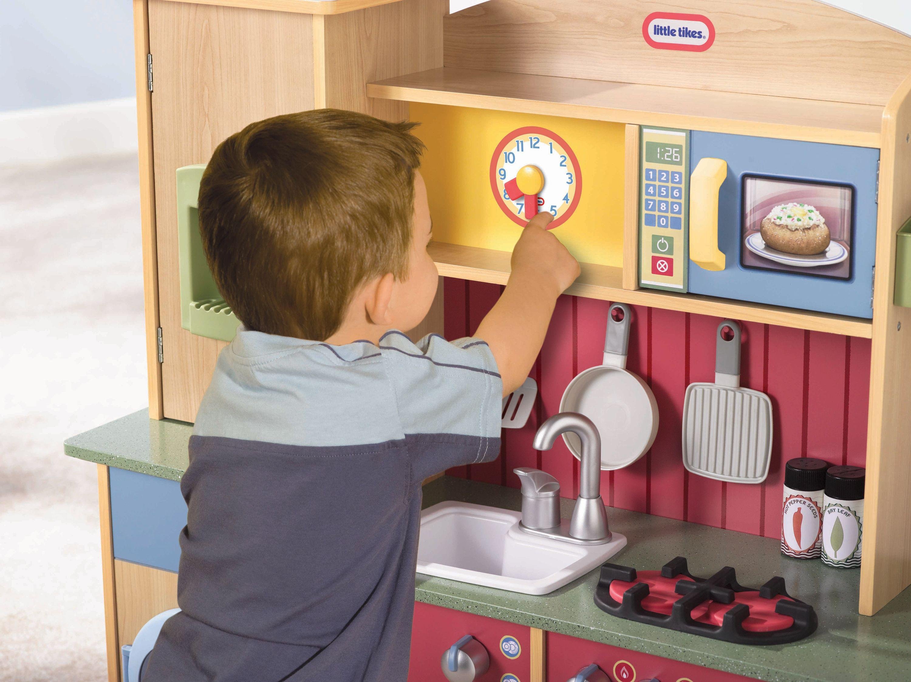 little tikes chef's hat & apron set