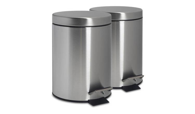 Harbour Housewares Round Stainless Steel Pedal Bins - 3L - Brushed - Set of 2