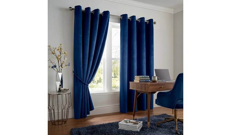 Luxury Living Velvet Eyelet Blackout Curtains 117cm x 137cm - Navy