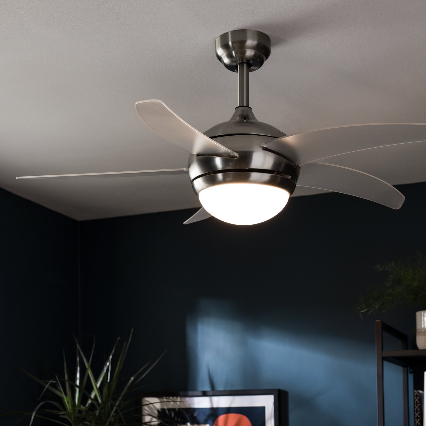 Argos Home Manhattan Ceiling Fan - Satin Nickel