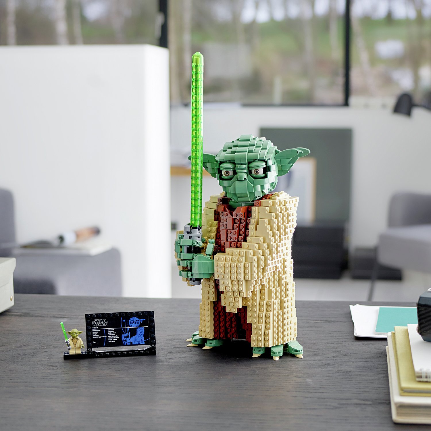 yoda lego argos