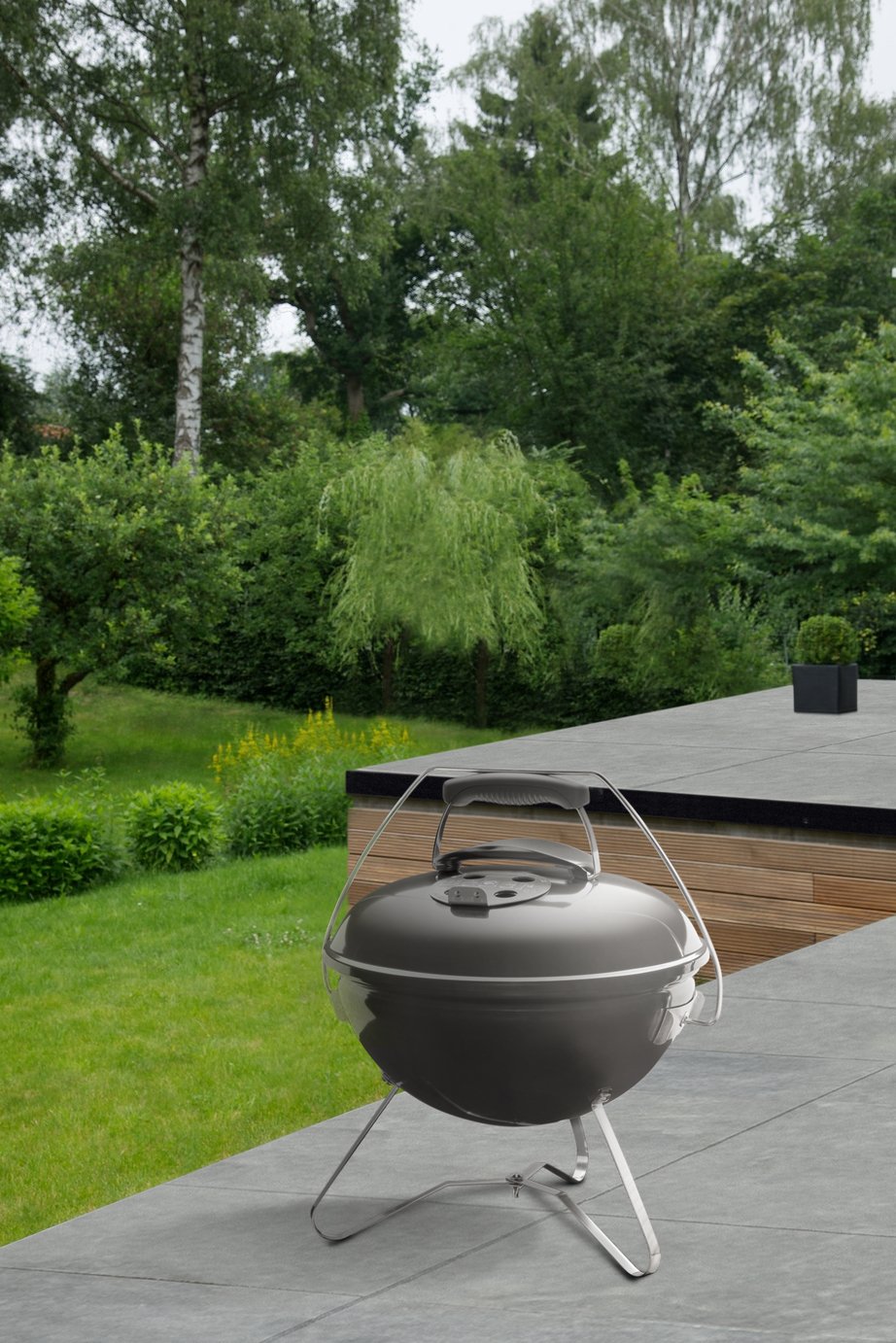 Weber Smokey Joe Premium Portable Charcoal BBQ - Grey
