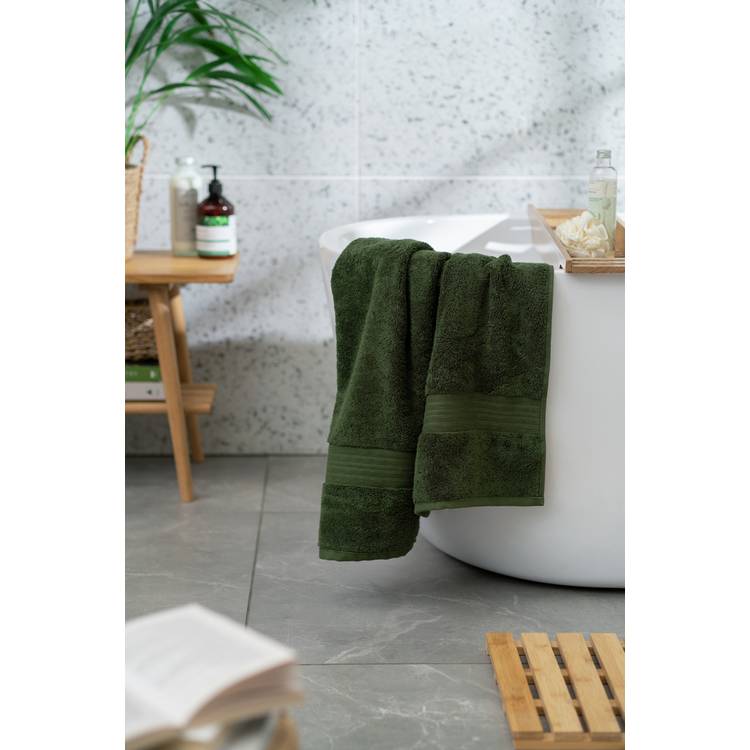 Habitat Egyptian Cotton Plain Bath Towel - Forest Green 0