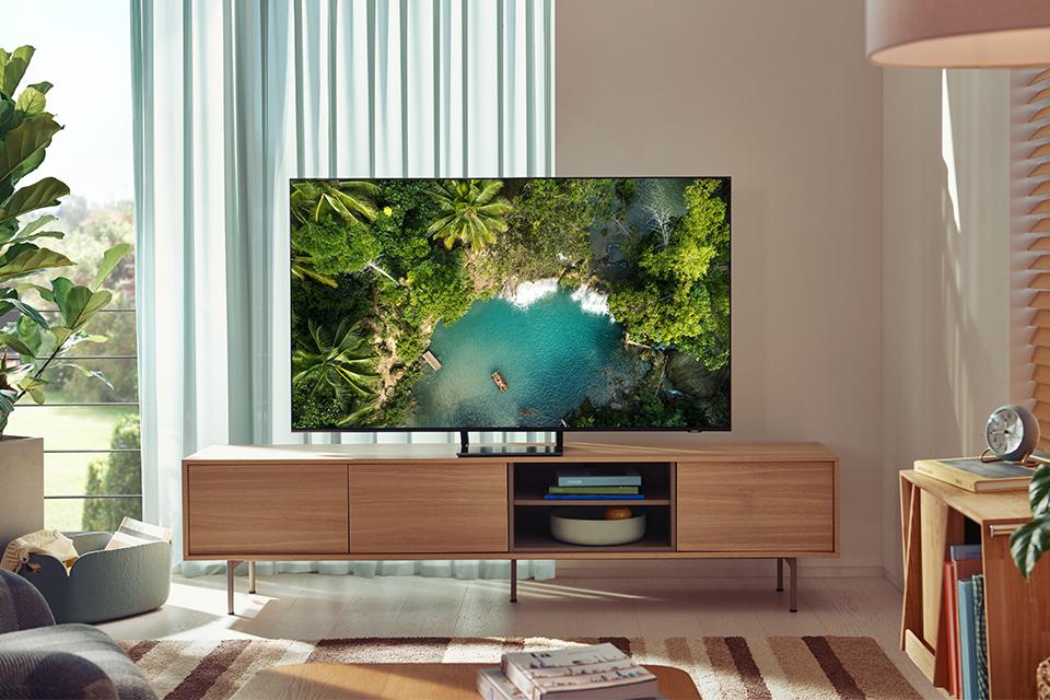Samsung AU9000 Crystal UHD 4K HDR smart TV.