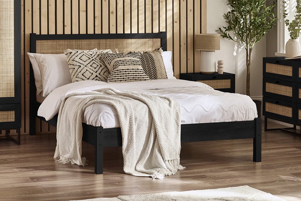Julian Bowen Padstow Double Wooden Bed Frame in black colour.