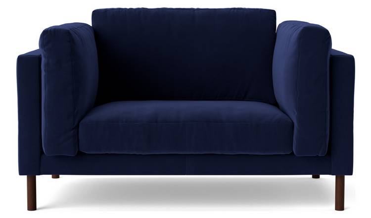 Ink blue velvet outlet chair