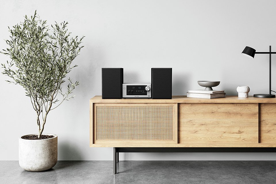 Panasonic SC-PM702 Hi-Fi with Bluetooth.