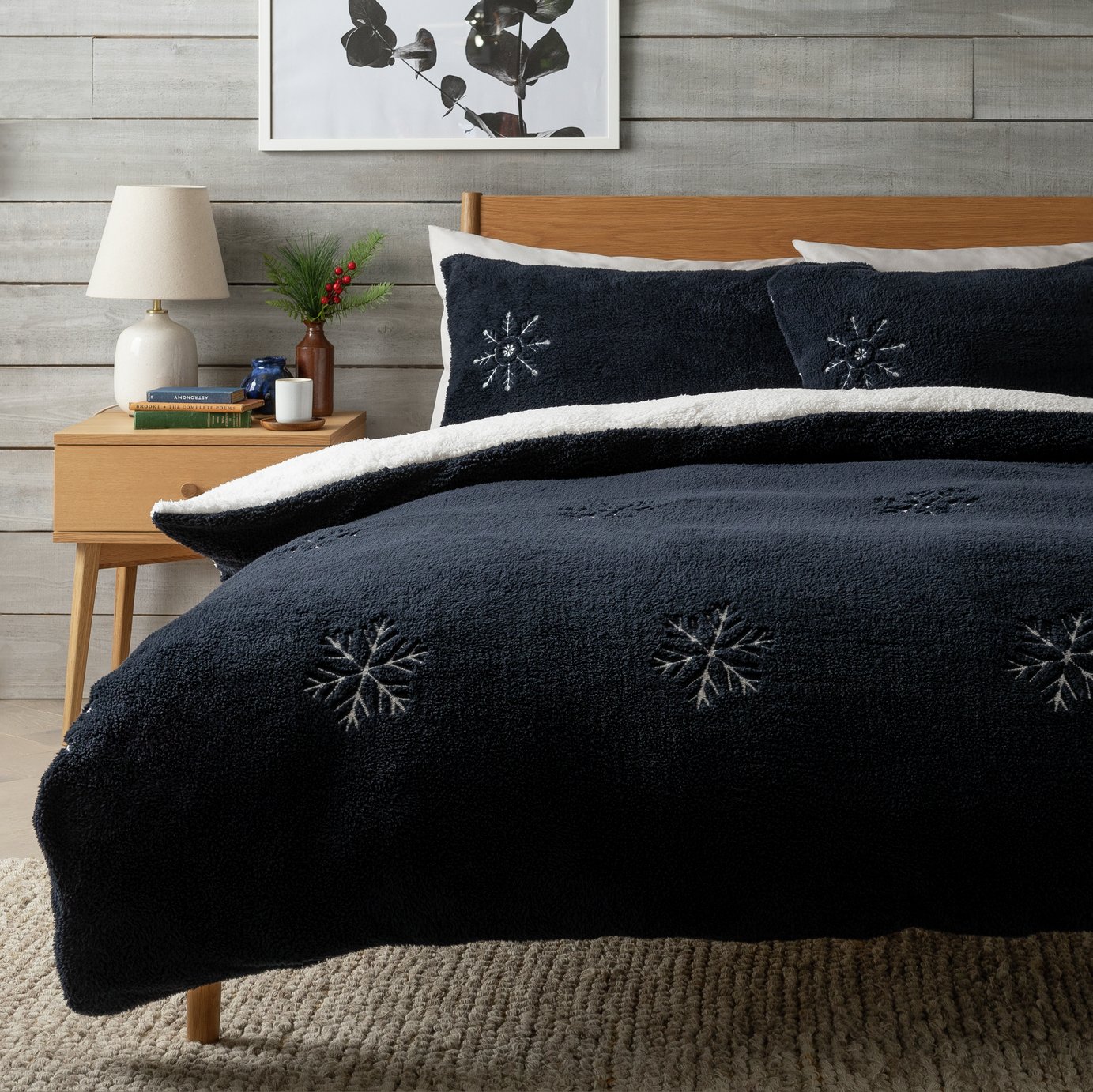 Argos Home Embroidered Snowflake Fleece Bedding Set - Single