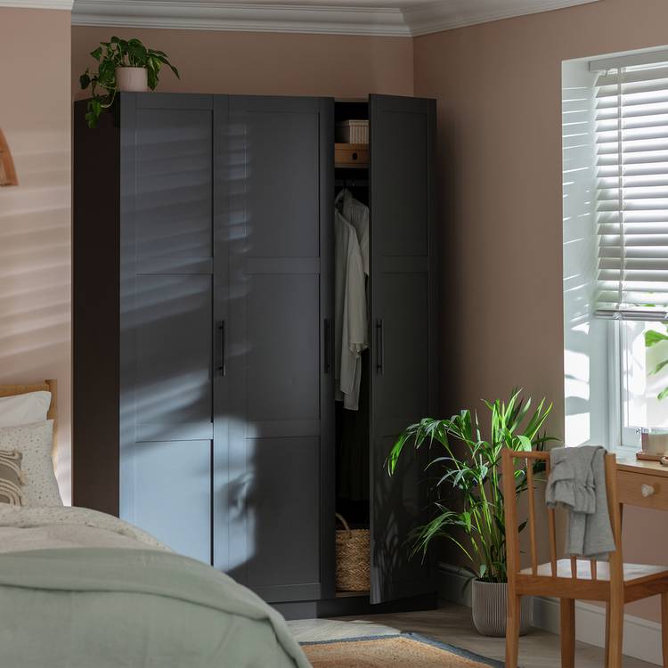 Habitat Munich Panelled 3 Door Wardrobe - Anthracite 0