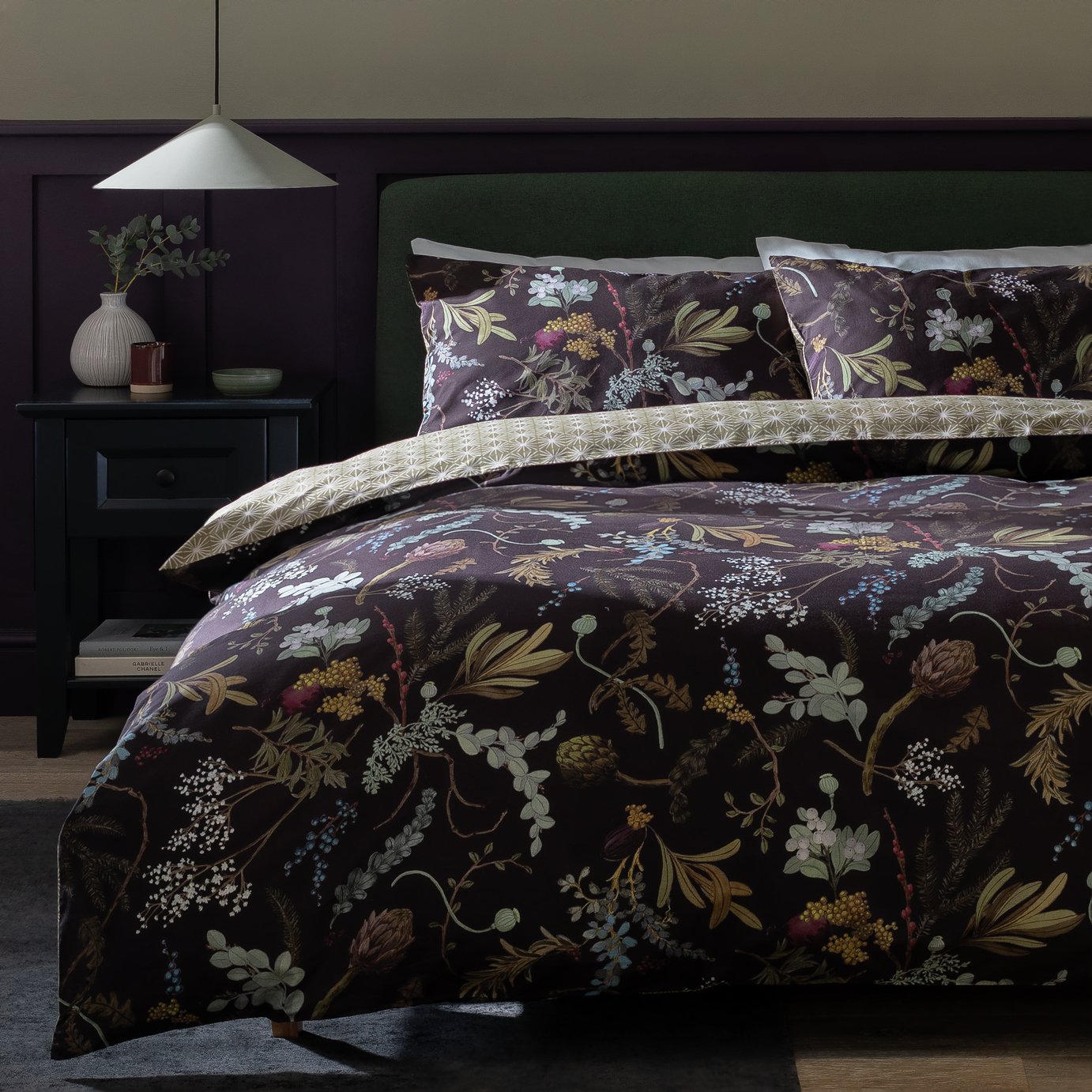 Habitat Cotton Dark Foliage Bedding Set - King size