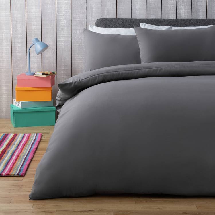 Silentnight Supersoft Plain Charcoal Bedding Set - Kingsize 0