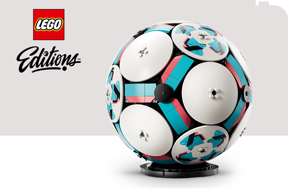 LEGO® Editions Football - 3D Display Model on a grey and white background with the LEGO® and Editions logos.