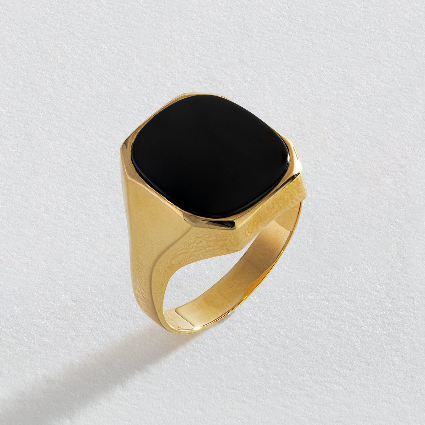 Revere 9ct Yellow Gold Black Onyx Signet Ring - S