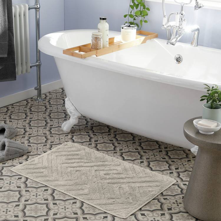 Habitat Textured Luxe Bath Mat - Neutral 0