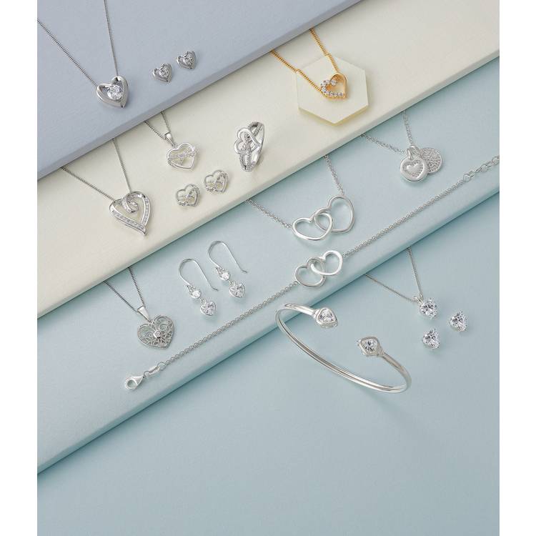Revere 18ct Gold Plated Sterling Silver Heart Pendant 0