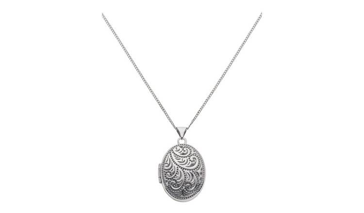 Silver locket necklace with on sale picture