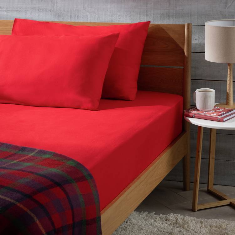 Habitat Soft and Cosy Brushed Cotton Red Fitted Sheet - Sin 0