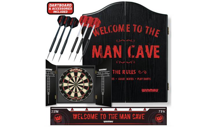 Winmau Man Cave Dartboard & Darts Gift Set