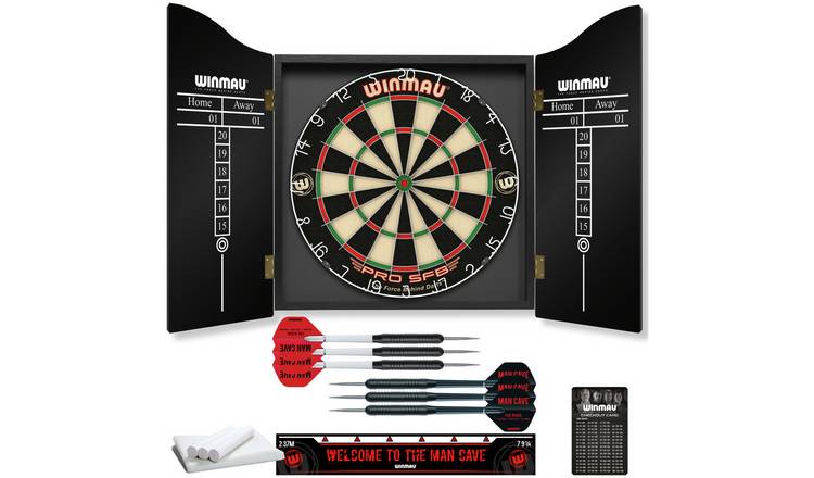 Dartboard and darts clearance set