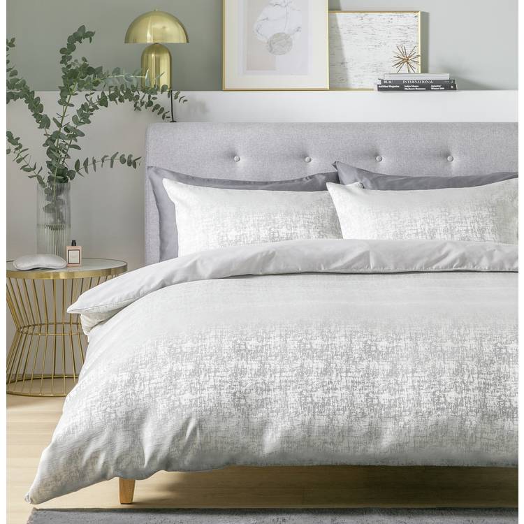 Habitat Distressed Jacquard Silver Bedding Set - King size 0