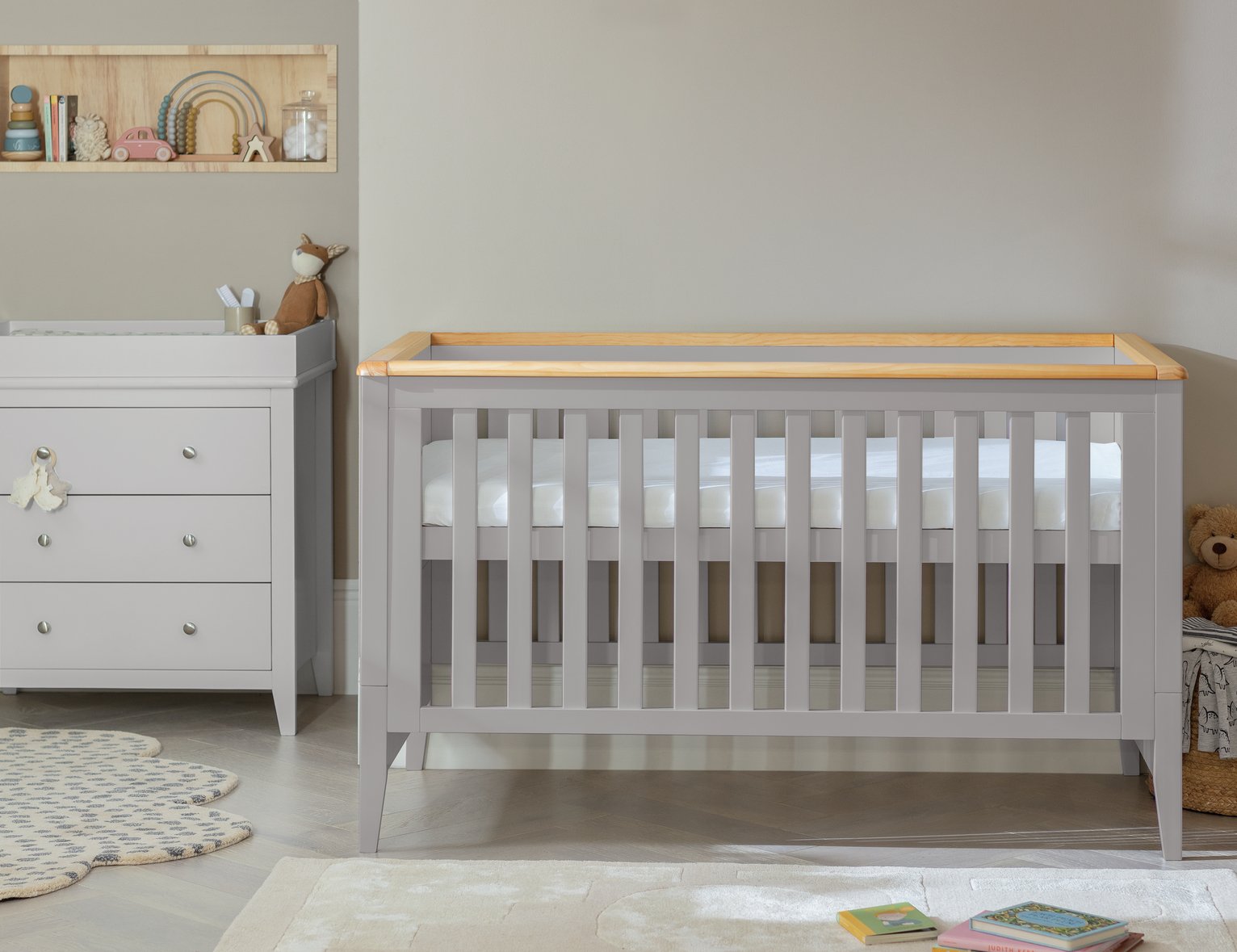 Cuggl Canterbury Cot Bed With Mattress - Two Tone