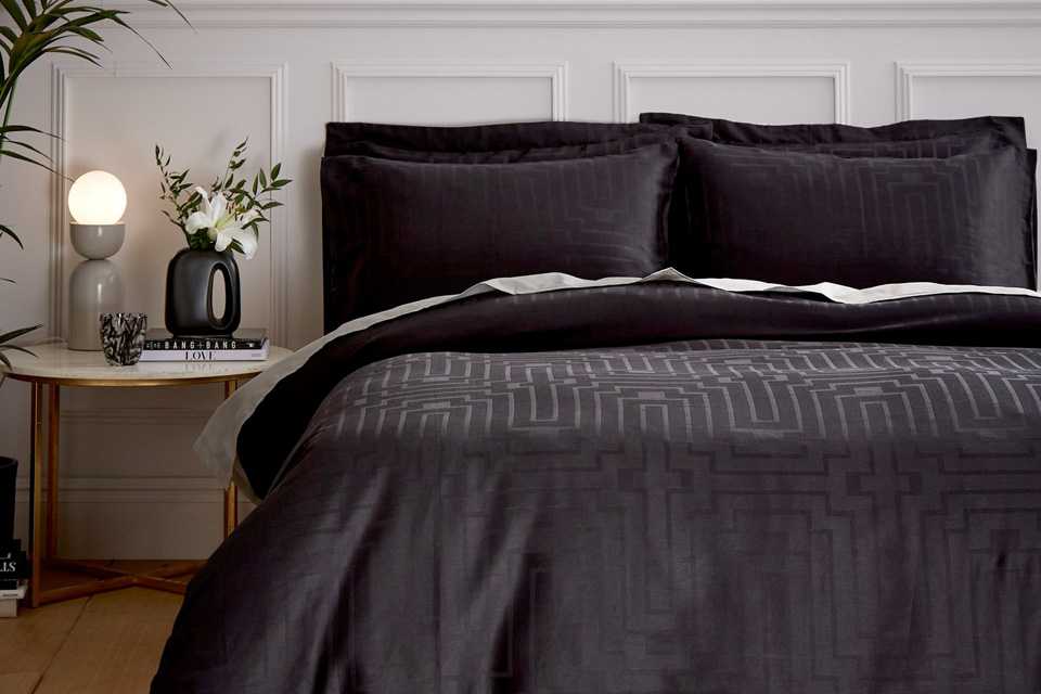 Comforter sets gray logo black full lv bedding sets in 2023