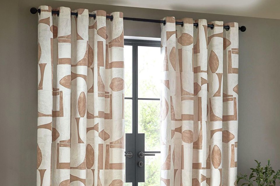 Hoem Carro Eyelet Curtains - Clay.