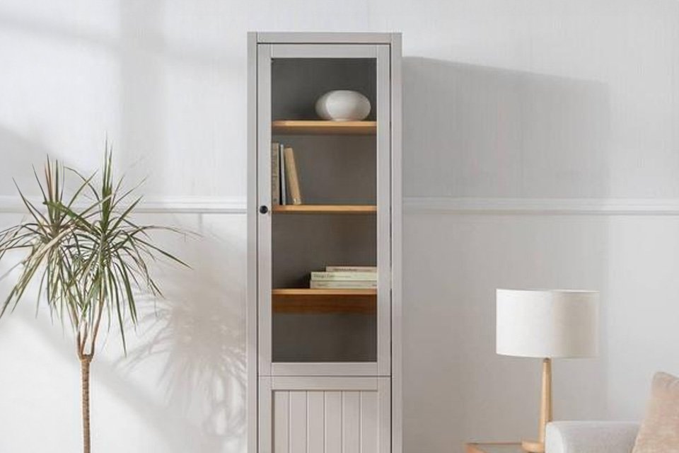 A Habitat Bournemouth natural single bookcase.