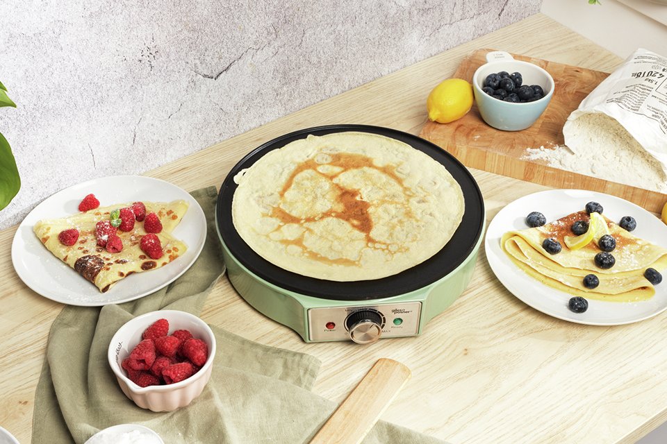 Cook, Chill serve. Serve up summer withh our range of must have seasonal appliances. 