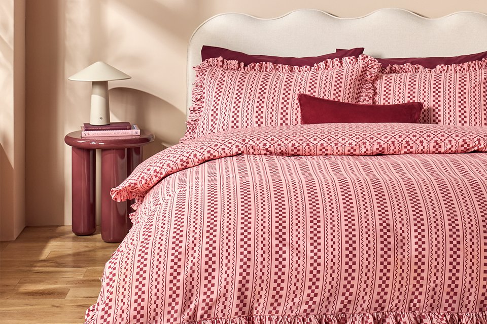 Home Coffee Morning Checker Print bedding.
