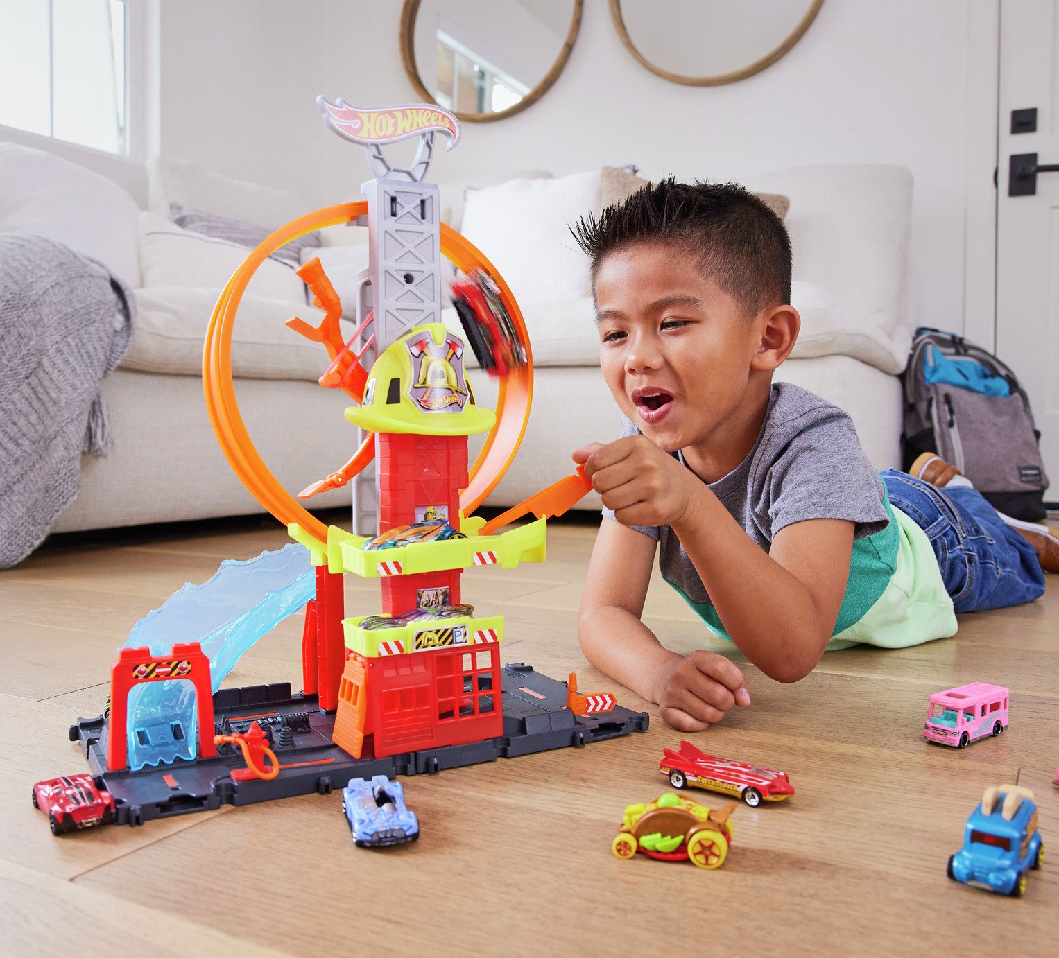Hot Wheels City Super Loop Fire Station Playset review