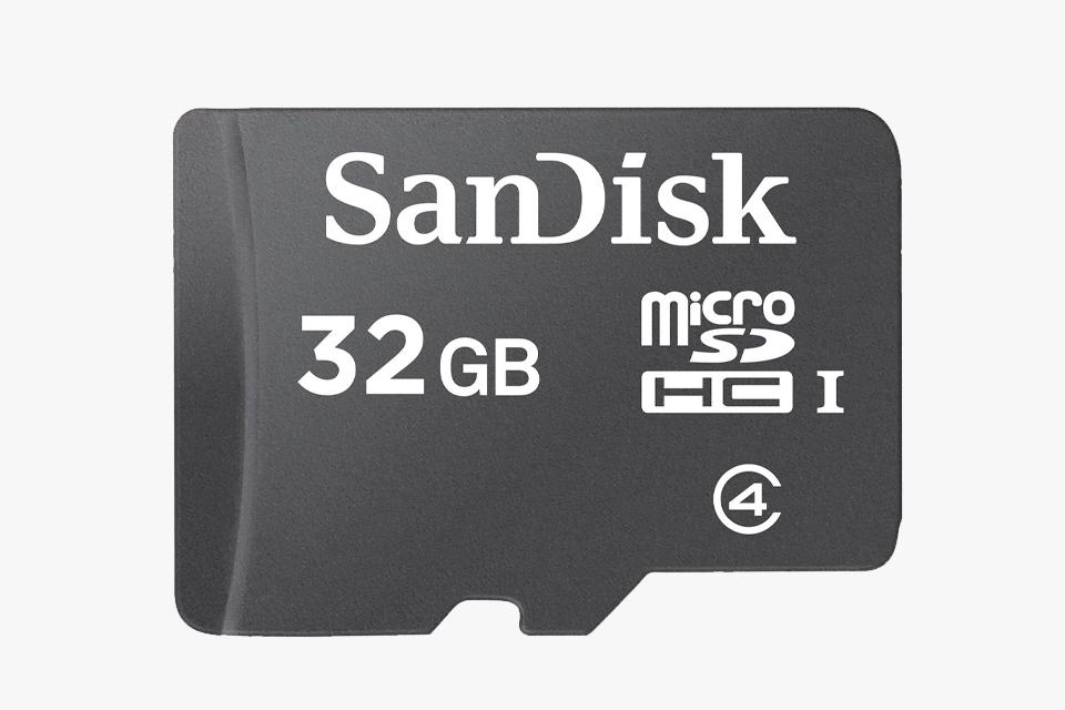SanDisk Blue Micro SDHC Memory Card - 32GB.