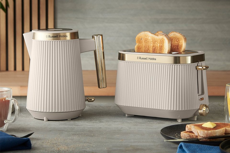 Russell Hobbs Bronte Stone Kettle and toaster. 