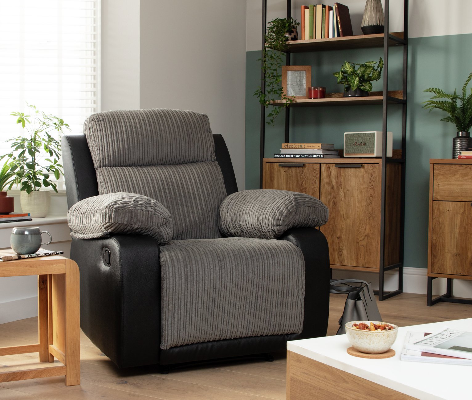 Argos Home Bradley Fabric Manual Recliner Chair Review